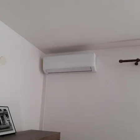 Yole Kaštela